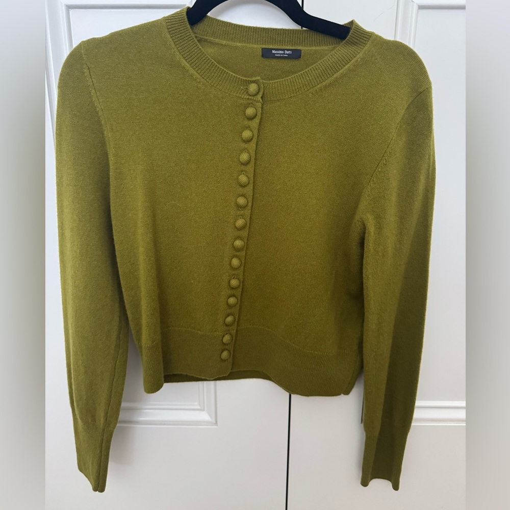 Massimo Dutti Madison Green Button-Front Women's Sweater